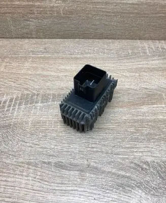 Opel Frontera B Glow plug pre-heat relay 09132691 51299008 Used