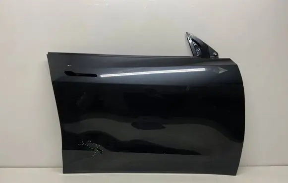 Tesla Model Y Front door 149353800D