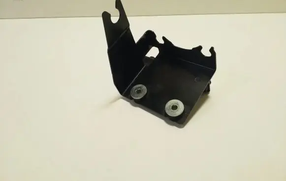 Nissan Qashqai J12 ABS pump bracket 