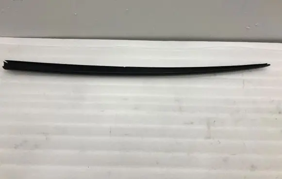 Audi A6 C7 Front door windshield rail 4G0854327A