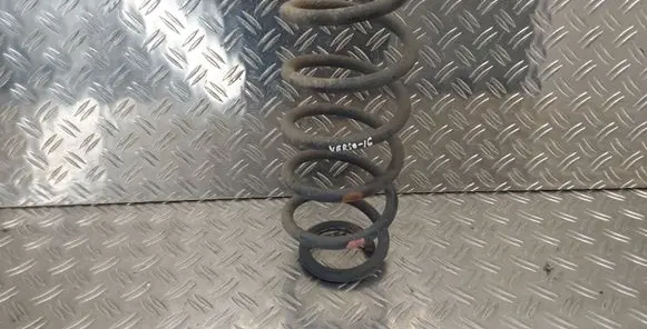 Toyota Verso Rear coil spring