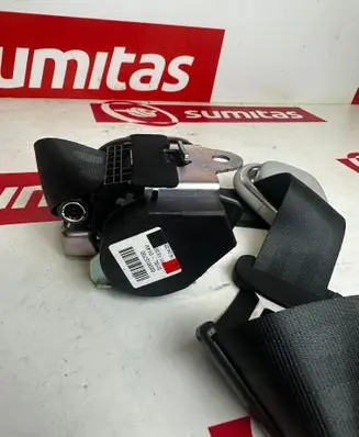 Volkswagen Caddy Rear seatbelt ZA90000214H 0644156 2K5857447