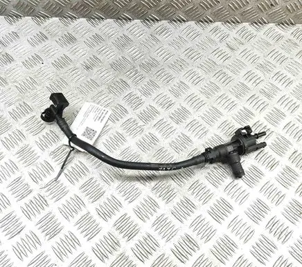 Breather/breather pipe/hose