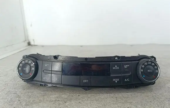 Mercedes-Benz E W211 Climate control/heater control trim 2118303190