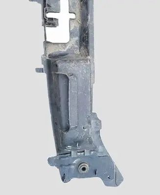 Volvo V50 Radiator trim 30716338 30716339