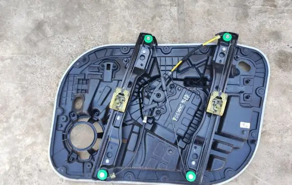Volvo XC90 Rear window lifting mechanism without motor 31349762