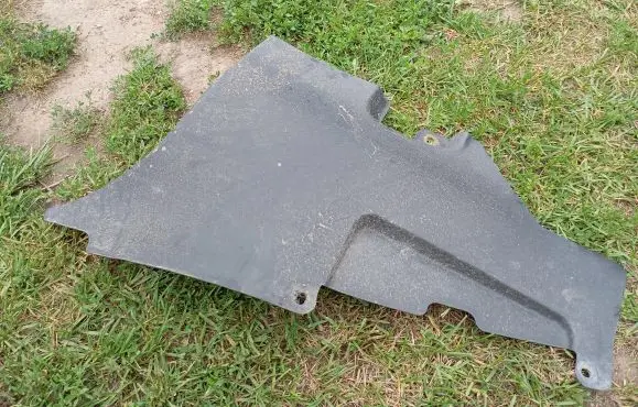Chrysler 300 - 300C Side bottom protection 05065237AB