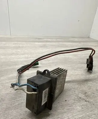 Renault Scenic II - Grand scenic II Heater blower motor/fan resistor F657165W 657165W048973
