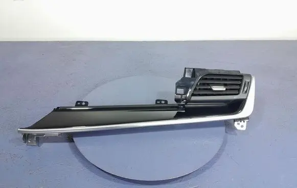 Dashboard side air vent grill/cover trim