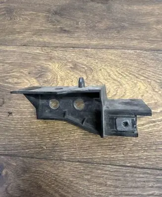 Renault Master III Headlight/headlamp mounting bracket 622215034R
