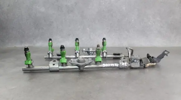 Nissan Murano Z51 Fuel injectors set 094083118