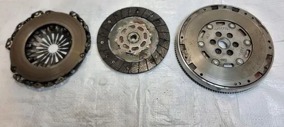Opel Corsa F Clutch set kit 9846799580