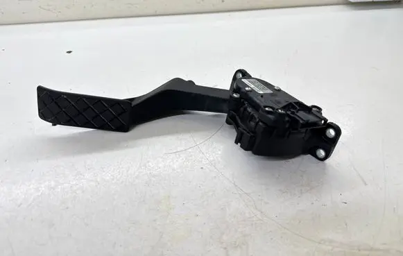 Volkswagen Transporter - Caravelle T5 Accelerator throttle pedal 7H1721503 6PV00849503