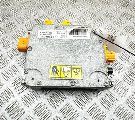 Toyota ProAce City Voltage converter inverter 9851960380