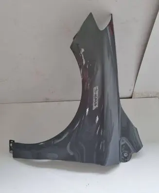 Mercedes-Benz B W246 W242 Fender A2468800118