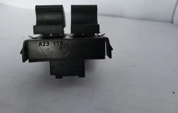 Audi A3 S3 8L Electric window control switch 8L0959851 501667