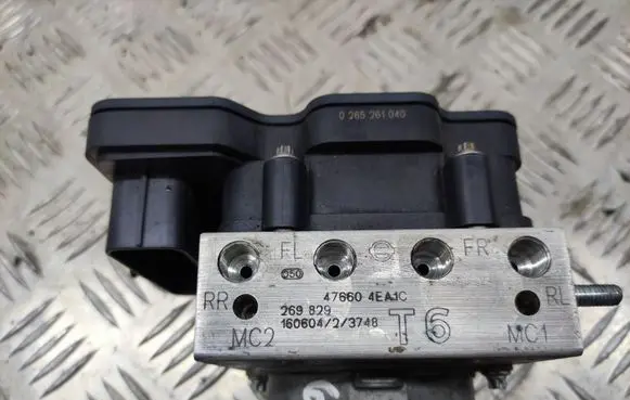 Nissan Qashqai ABS Pump 476604EA1C