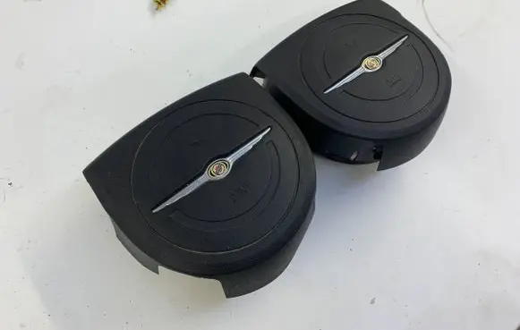Chrysler 300 - 300C Steering wheel airbag PCBXZP812AA