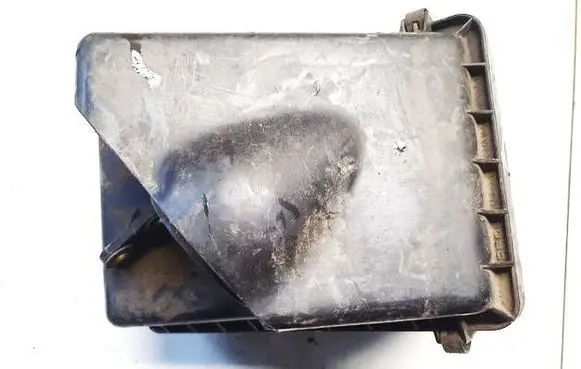 Mazda 323 F Air filter box