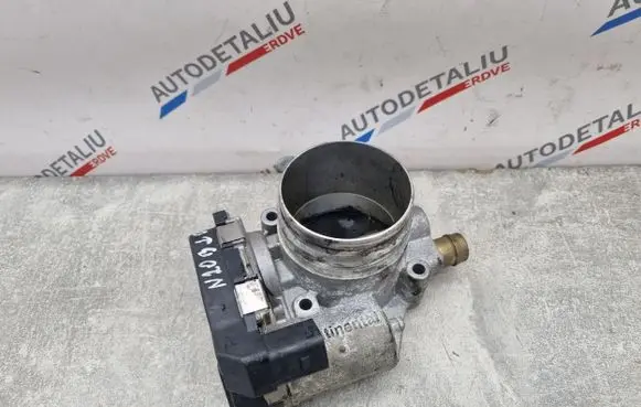 BMW 4 F32 F33 Throttle valve 7588625 13547588625