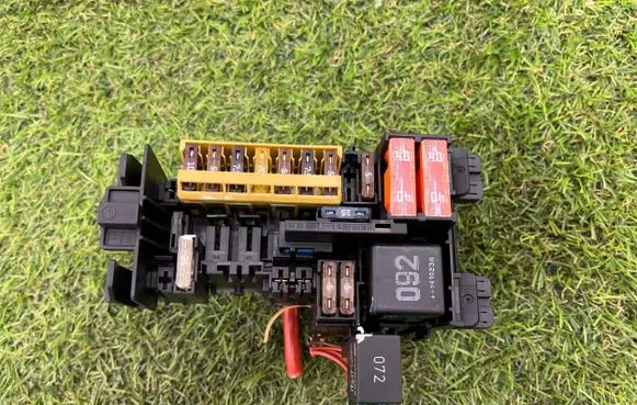 Mercedes-Benz S W222 Fuse box set A2229062901
