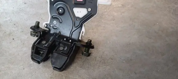 Renault Kadjar Tailgate/trunk/boot lock/catch/latch