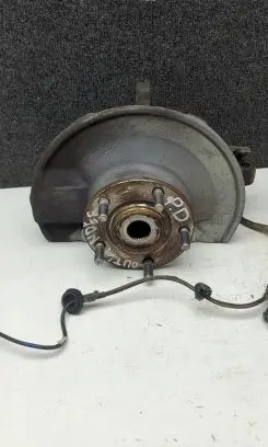 Mitsubishi Outlander Front wheel hub