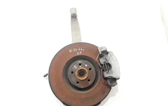 Volvo XC90 Front wheel hub 32298140