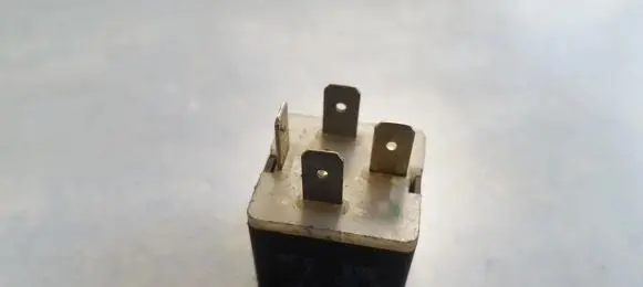 Audi A6 S6 C5 4B Other relay 431951253H