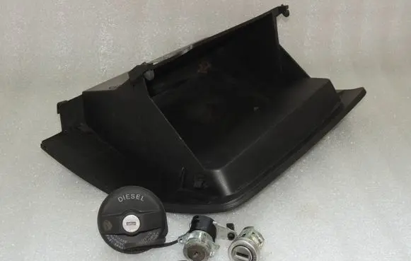 Fiat Doblo Glove box lock 735498646 71776117