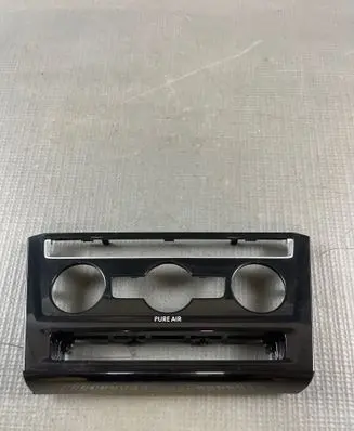 Volkswagen Touran III Climate control/heater control trim 5TB863042