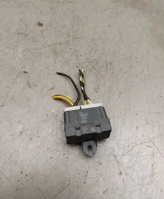 Peugeot 607 Seat heating relay 9638053380 9445536