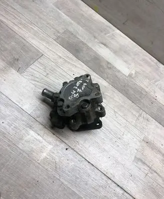 Audi A4 S4 B7 8E 8H Power steering pump 8E0145155N