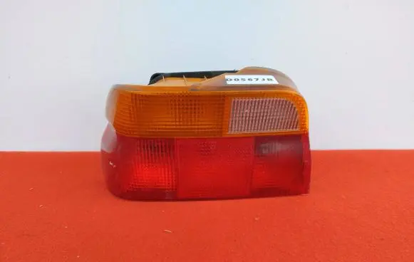 Ford Escort Rear/tail lights 320687-E