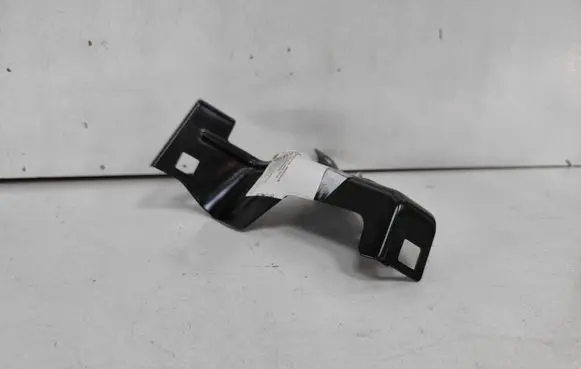 Fiat Ducato Fender mounting bracket 1378654080 68391325AA 0093243