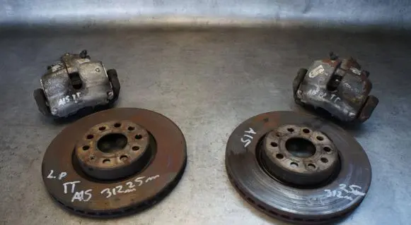 Audi TT TTS Mk2 Front brake caliper