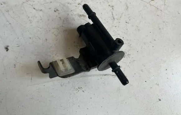 Mini One - Cooper R50 - 53 Turbo solenoid valve 1997278