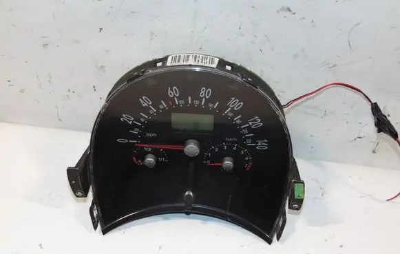 Speedometer (instrument cluster)