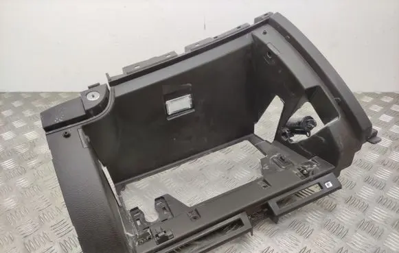 Hyundai Santa Fe Glove box frame 845402W000