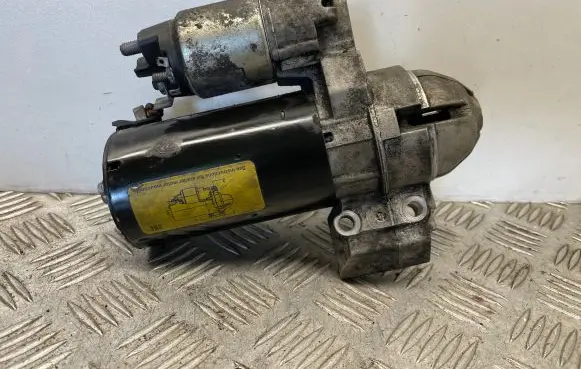 BMW 7 F01 F02 F03 F04 Starter motor 7801203 0001115069