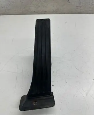 BMW 5 F10 F11 Accelerator throttle pedal 6858574 25916010 2811120382A