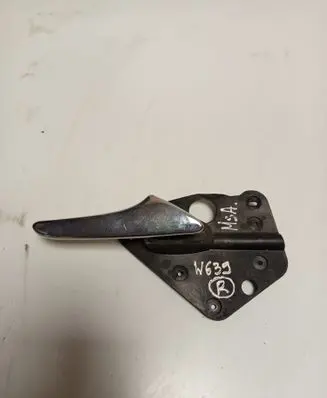 Mercedes-Benz Vito Viano W639 Front door interior handle ZGSA1061 A6397600361 6397600361