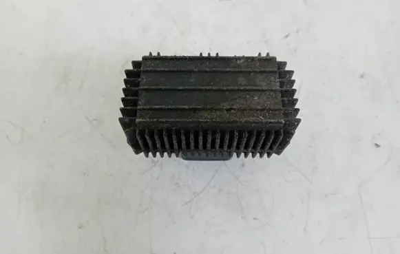 Opel Vectra C Glow plug pre-heat relay 55354141 51299018A