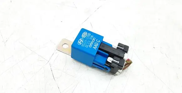 KIA Picanto Other relay 9522422100
