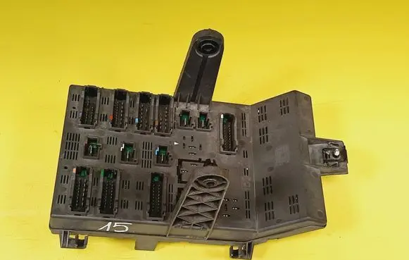 Fuse box set