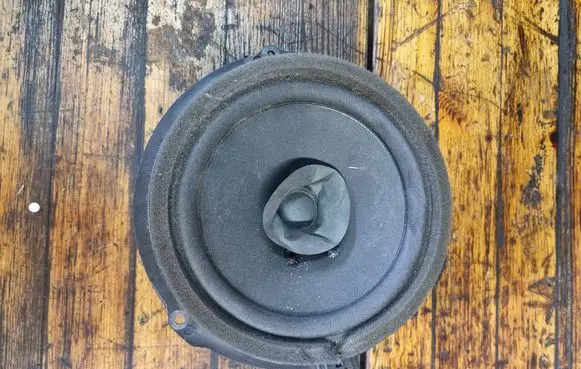 Ford Focus Rear door speaker AA6T18808CA 1H029C 497931