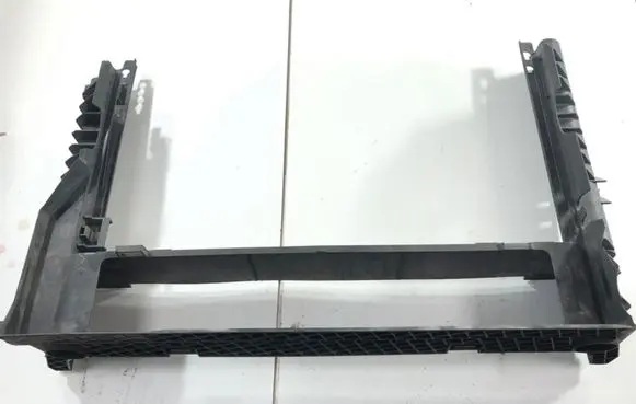 BMW 5 E60 E61 Radiator support slam panel bracket 778744307