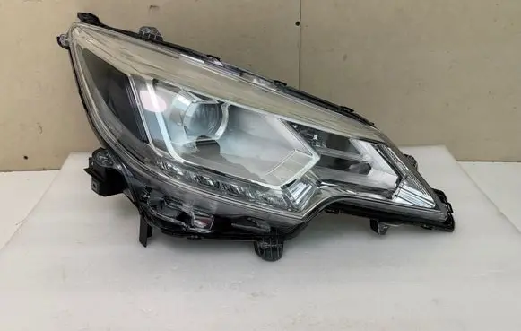 Mitsubishi Space Star Headlight/headlamp 26010W410P