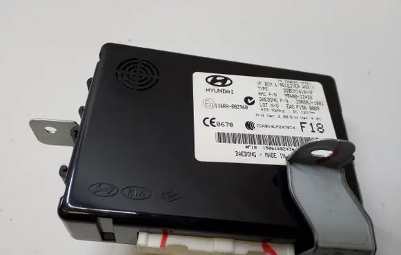 Hyundai i40 Central body control module 954003Z428