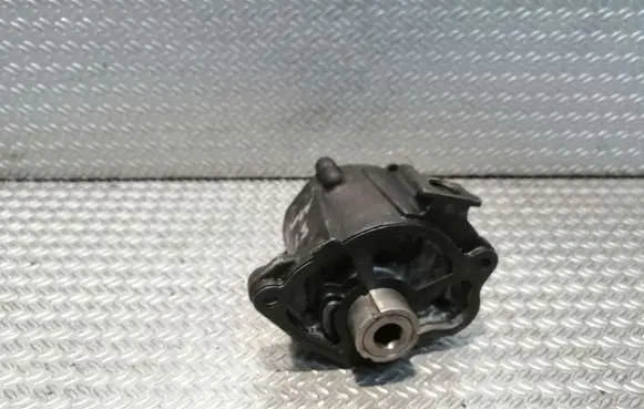 Mercedes-Benz Sprinter W906 Vacuum pump A6512300165